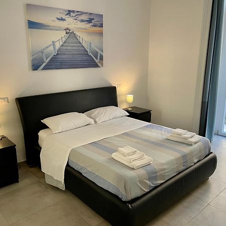 Napoli Centrale Suite Екстер'єр фото