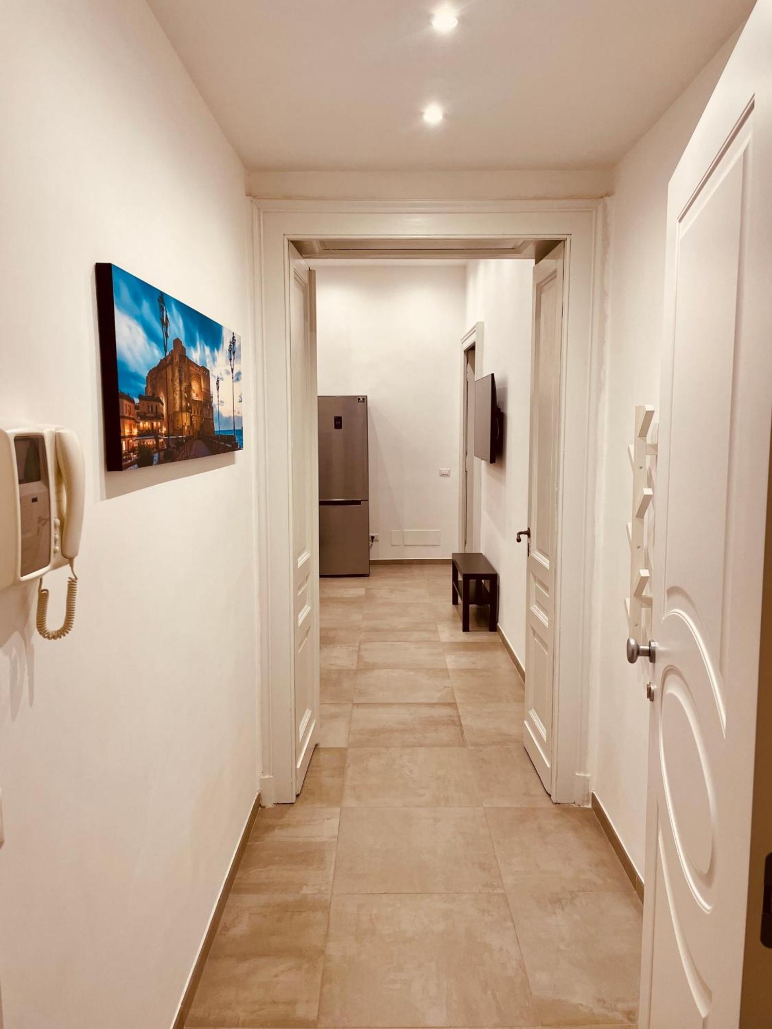 Napoli Centrale Suite Екстер'єр фото